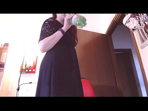 ❤️ Një skllav i nënshtruar që i pëlqejnë brekët e pista dhe të shijshme detyrohet të masturbojë pasi shikon këtë video! ☑ Porno në pornografi sq.analpics.ru ❌❤