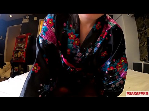 ❤️ Vajza e re cosplay pëlqen seksin deri në orgazmë me një shiringë në një kalorës dhe një blowjob. Vajzë aziatike me pidhi leshtore dhe cica të bukura me kostum tradicional japonez në video amatore që tregon masturbim me lodra qij. Sakura 3 OSAKAPORN. ☑ Porno në pornografi sq.analpics.ru ❌❤